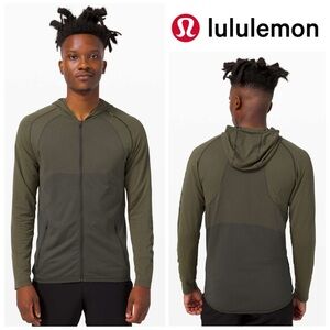 Lululemon Metal Vent Tech Full Zip 2.0
Lemon Vibe / Graphite Grey